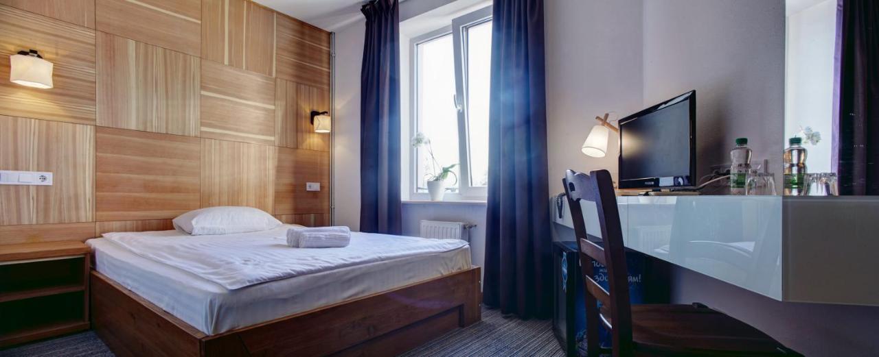Valentyna Otel