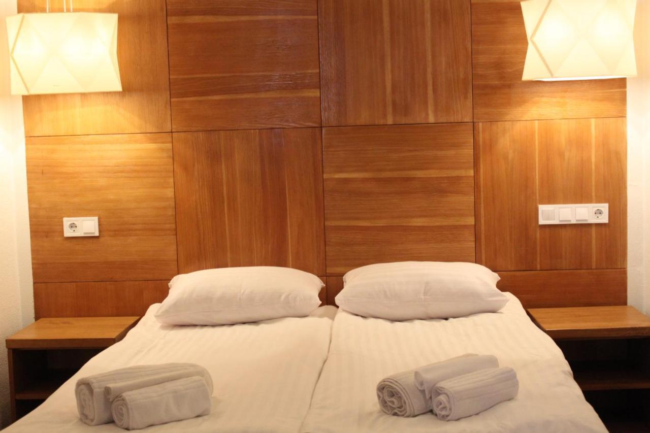 Valentyna Hotel